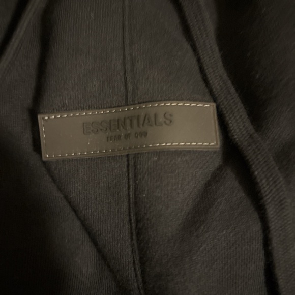 Fear of God Essentials Black Athletic Shorts - Picture 4 of 4